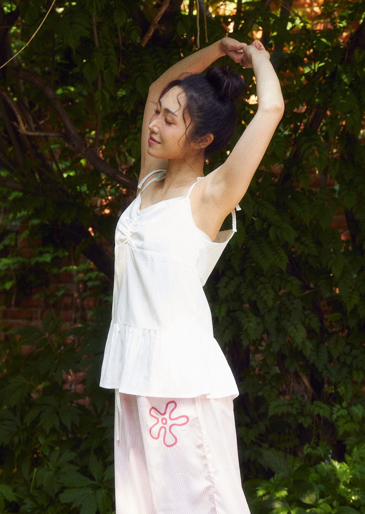 Frilly Sleeveless Blouse (Adult Size) - Ivory