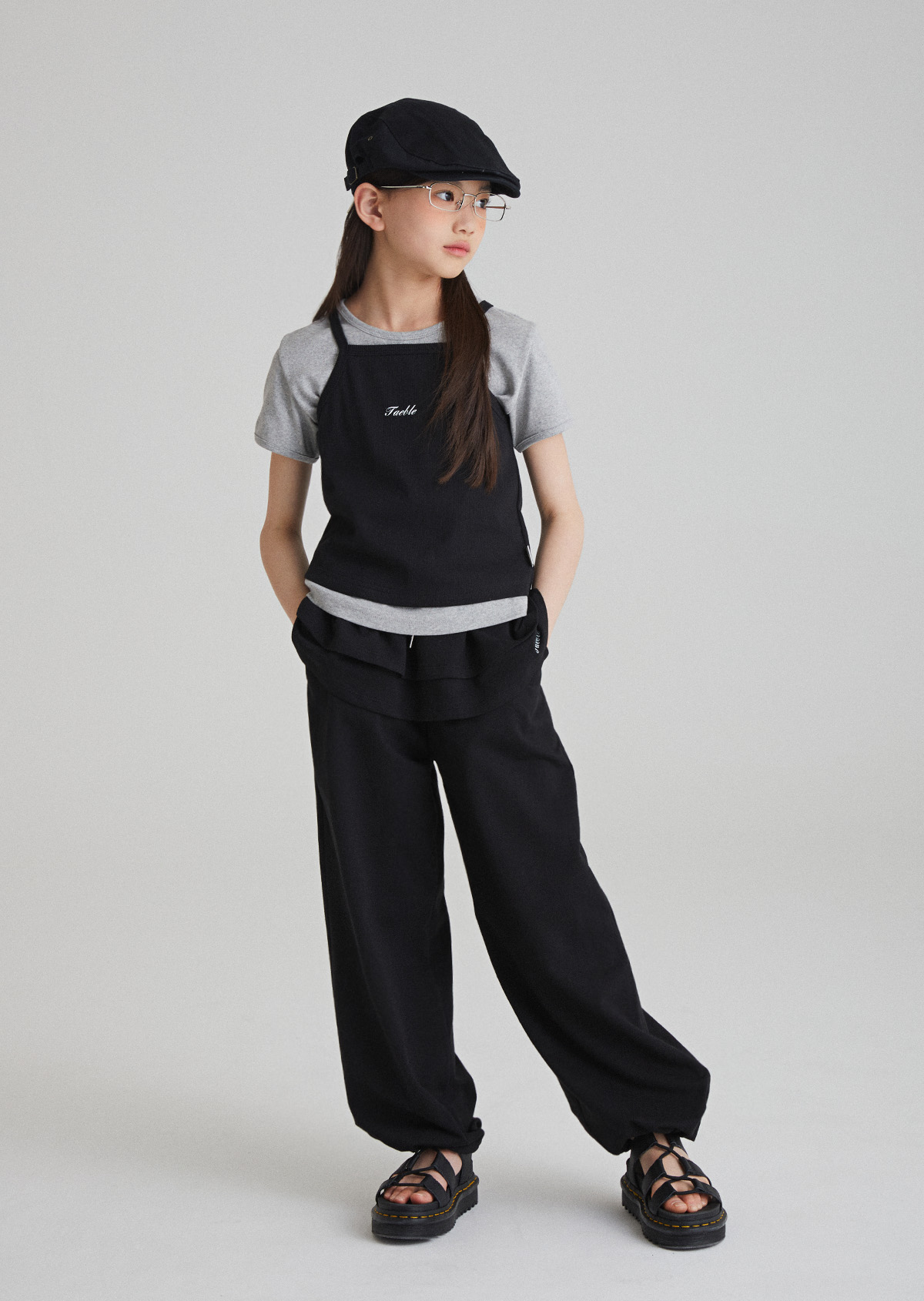 Rena Frill Pants - Black