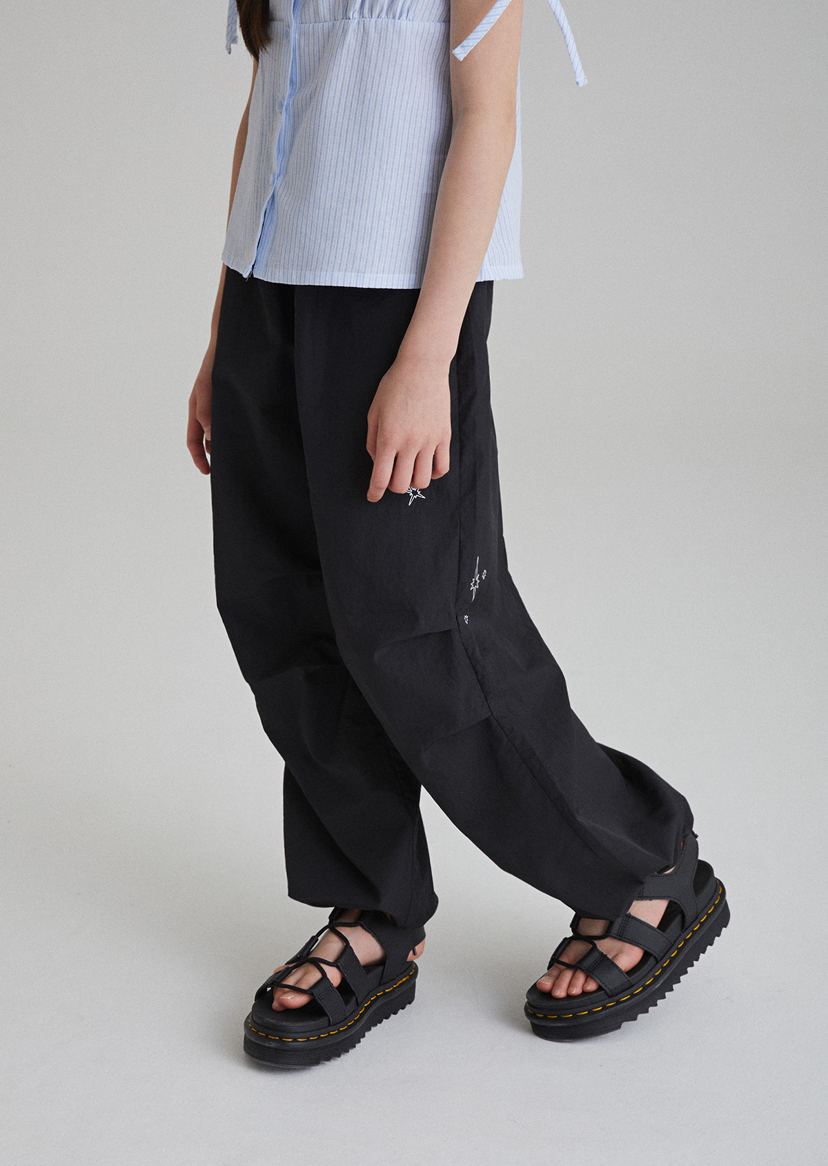 Underby Nylon Pants - Black