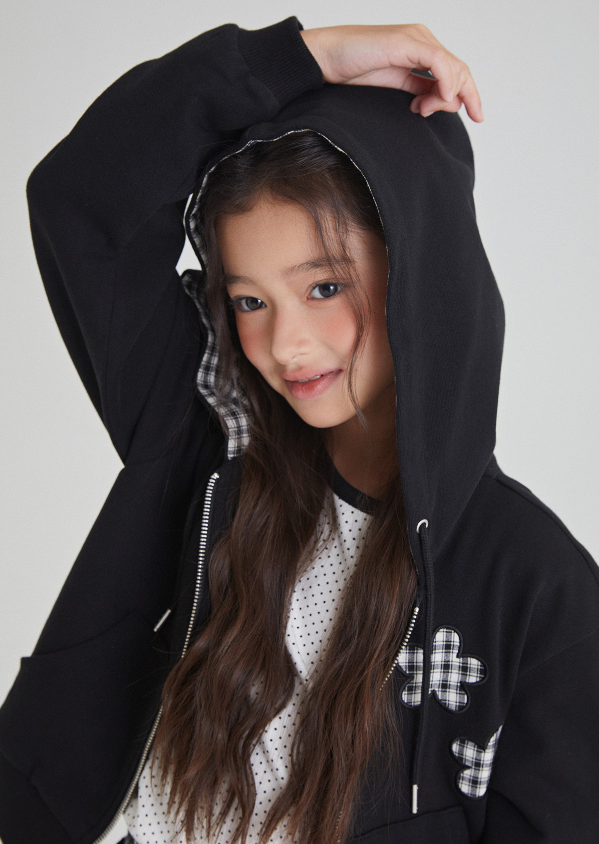 Ria Frill Hoodie Zip-up - Black