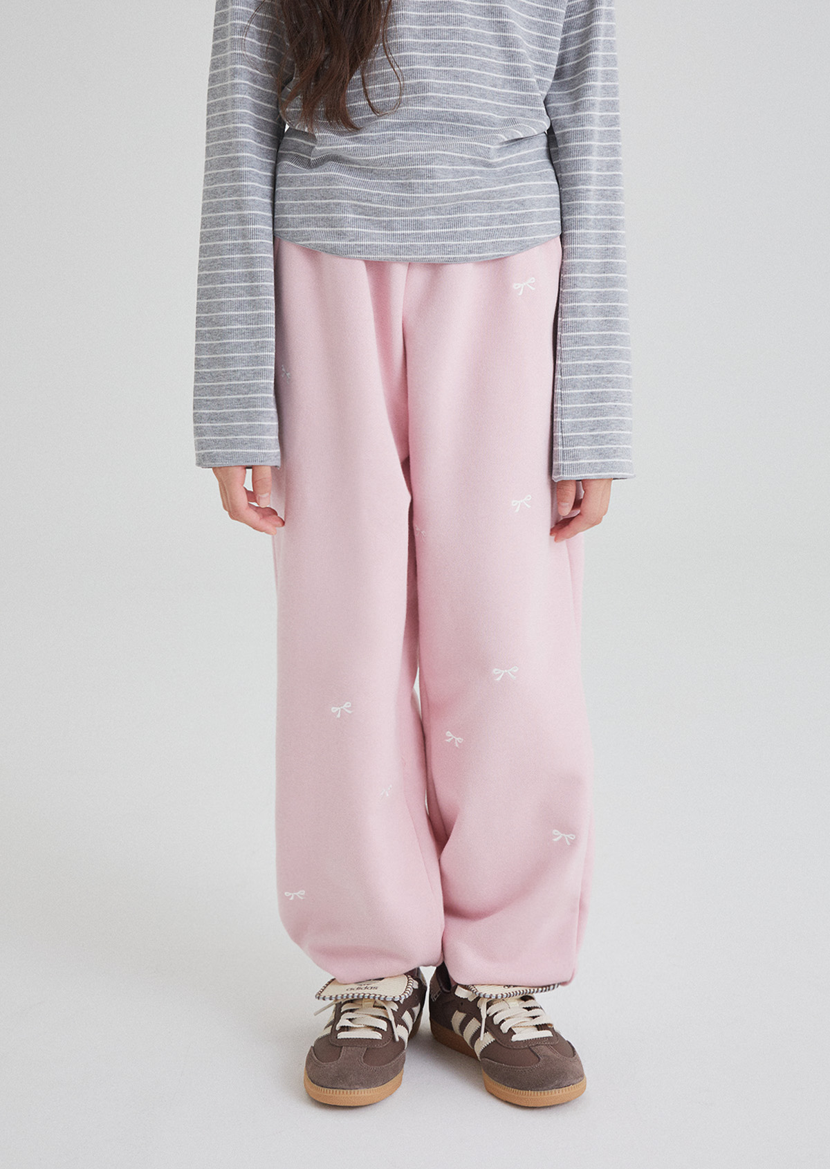 Ribbon Embroidery Jogger Pants - Pink